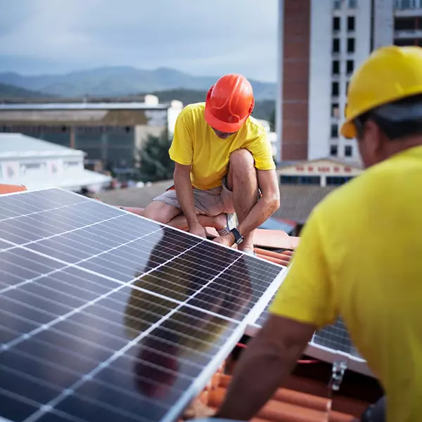 Progettazione e Realizzazione di Impianti Fotovoltaici